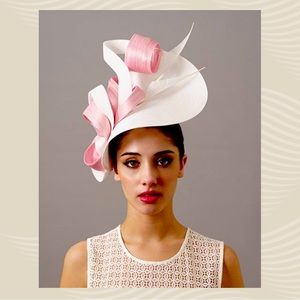 Tocchic fascinator- custom made and shipped from Spain. Derby white and pink.
